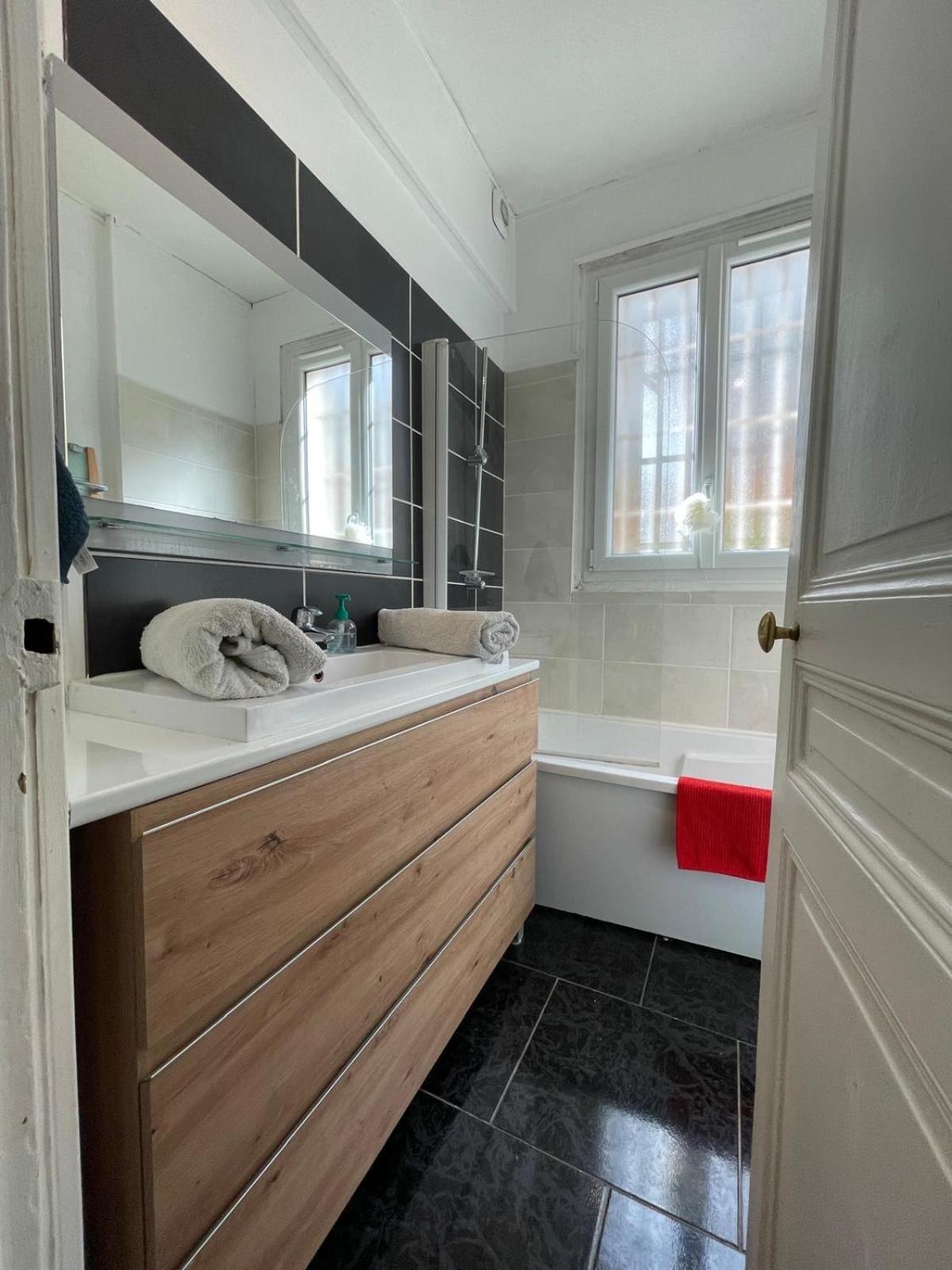 Apartament Boulogne 3 Pieces Avec Terrasse Zewnętrze zdjęcie